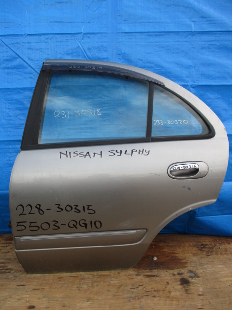 Used Nissan  WINDOWS GLASS REAR LEFT
